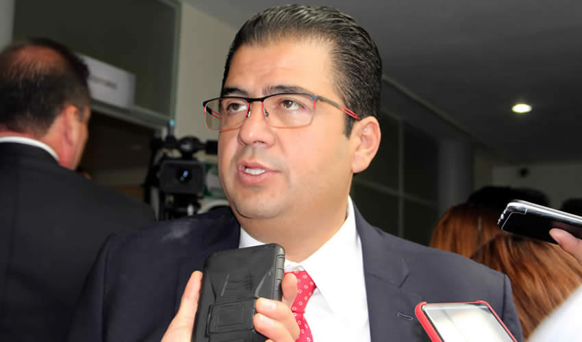 Roberto Luévano Ruiz, secretario de Desarrollo Social (Foto Archivo Página 24)
