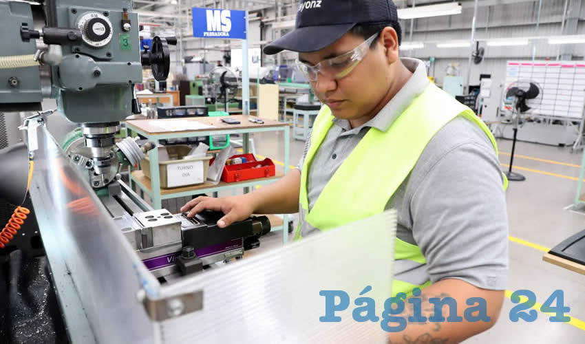 En el crecimiento por actividades primarias, referentes a la agricultura, ganader&iacute;a, entre otras, el estado logr&oacute; un crecimiento de 3.7 por ciento anual