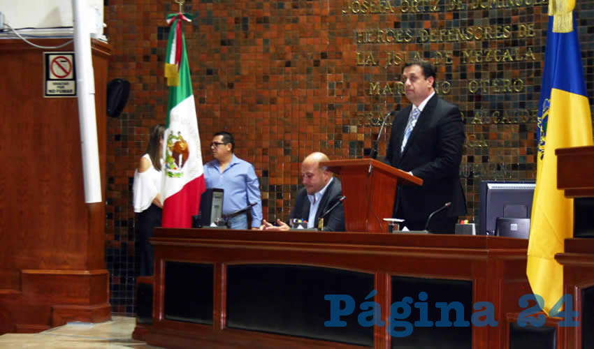 Entre otros logros a un año por la 62 legislatura, Hernán Cortés, diputado presidente de la Mesa Directiva del Congreso, alabó las recientes reformas al Poder Judicial en tema de nombramientos, a pesar de que estas cuentan con múltiples recursos legales que impiden su aplicación/Foto: Francisco Tapia
