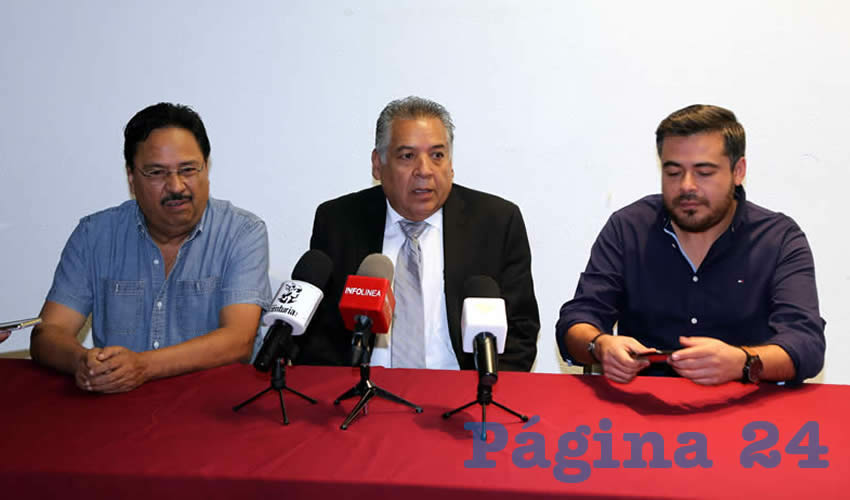 Fernando Alf&eacute;rez Barbosa, Cuitl&aacute;huac Cardona Campos y Gilberto Guti&eacute;rrez (Foto: Eddylberto Lu&eacute;vano Santill&aacute;n)