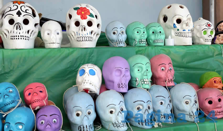 Tianguis de muertos (Foto: Eddylberto Luévano Santillán)