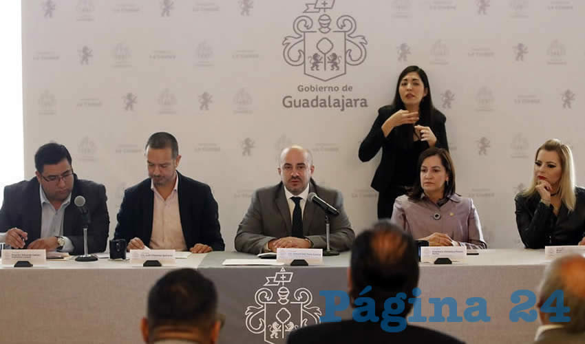 “La trascendencia del documento radica en actualización de los reglamentos y en subsanar errores de sintaxis, errores de actualización de términos jurídicos y ser el primer código que tiene lenguaje incluyente”, detalló Ismael del Toro Castro/Foto: Cortesía