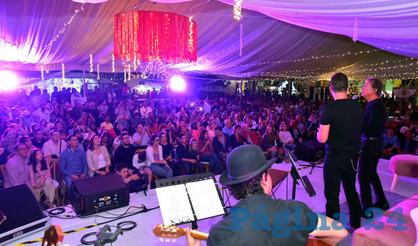 Para cerrar las fiestas estuvo presente Jos&eacute; Mar&iacute;a Ruiz qui&eacute;n deleit&oacute; al p&uacute;blico con sus melod&iacute;as
