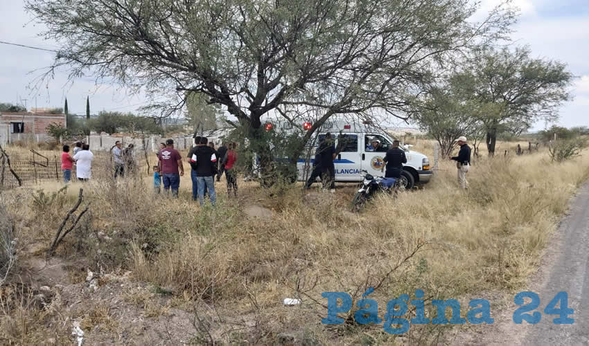 La víctima, a pesar de sufrir tres heridas en la espalda, caminó hasta un retén policiaco para pedir ayuda