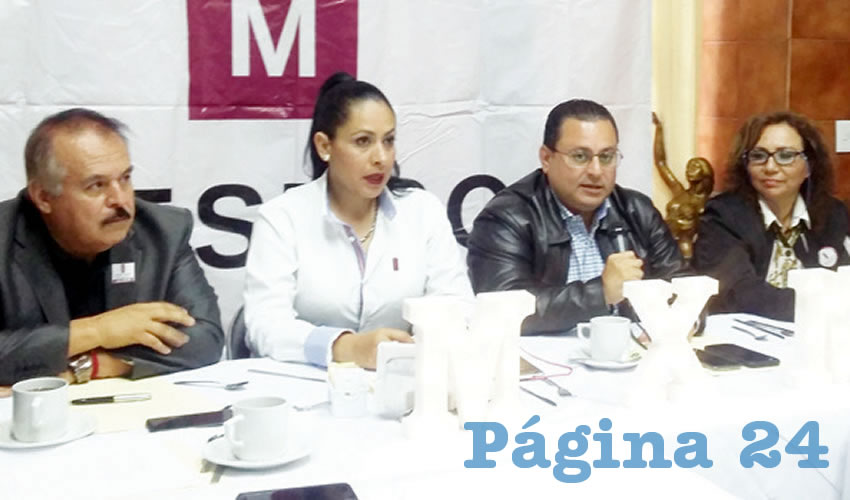 Jachielle Lamas Vázquez, presidente en Jalisco de la organización Maestros por México, dijo que ya no se sienten representados por la dirigencia del SNTE; por ello, quieren un nuevo secretario general en el país, lo mismo que en cada uno de los 32 estados de la República/Foto: Francisco Tapia