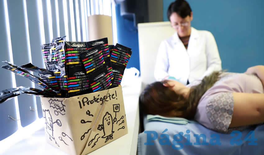Las mujeres pueden acercarse para resolver cuestiones sobre irregularidad en los ciclos, el síndrome de ovario poliquístico, entre otros padecimientos