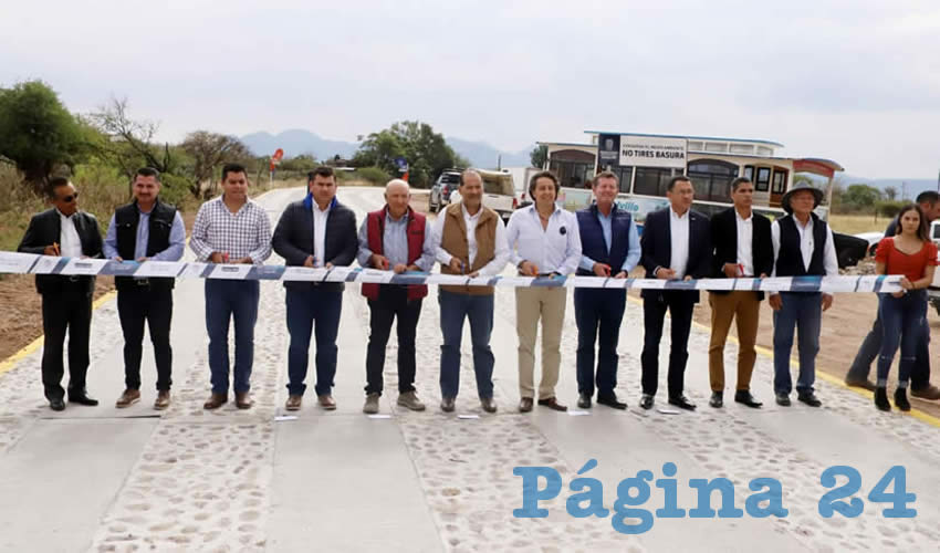El Gobernador del Estado emprendi&oacute; una gira de obras que traer&aacute;n un desarrollo integral en el sector tur&iacute;stico desde hoy y hasta el largo plazo