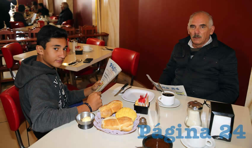 En el restaurante Mitla almorzaron Rafael Valdés García y Rafael Escobedo Olmos