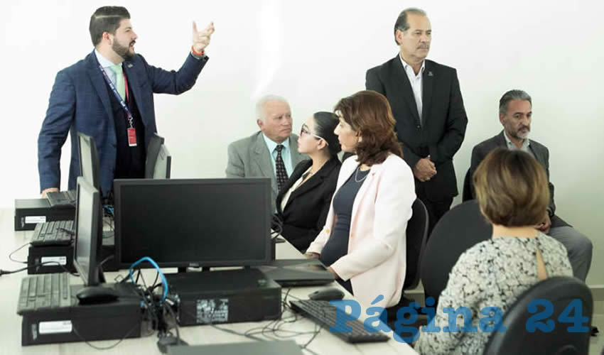 Una de las principales ventajas de esta plataforma virtual es que posee un esquema de trabajo muy intuitivo y que es de código abierto
