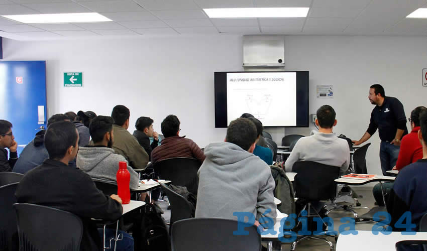 Se refuerzan las pr&aacute;cticas docentes en las aulas, lo que permitir&aacute; que el estudiante obtenga clases mejor aprovechadas
