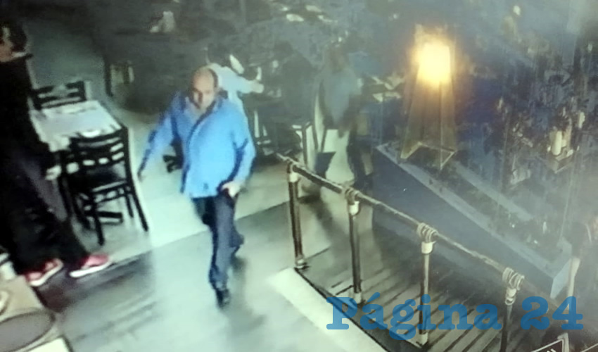 Los hampones fueron videograbados cuando sal&iacute;an del restaurante Bocca de Pescao, situado al norte de la ciudad