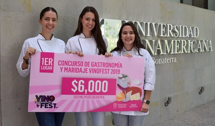 Las alumnas, Fernanda Roldán, Carmen Tavarez y Nazarely Castañeda