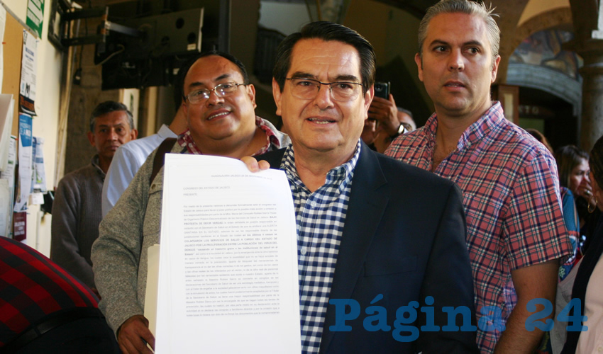 “Consuelo Robles Sierra se convierte en cómplice de las declaraciones del secretario de Salud de ser una estrategia mediática, tramposa y ruin, al tratar de engañar a la sociedad jalisciense tanto con cifras maquilladas como con simulación de actos”, acusó el partido Morena sobre el proceder de la funcionaria estatal de salud/Foto: Francisco Tapia 