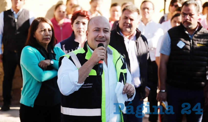 Enrique Alfaro nomás fue por el voto a Santa Catarina y no ha regresado: tres veces ha rechazado la invitación, por lo que el gobernador tradicional, Anastasio González Minjarez, amenaza: “Habrá consecuencias, si no tenemos contestación el viernes 29/Foto: Cortesía