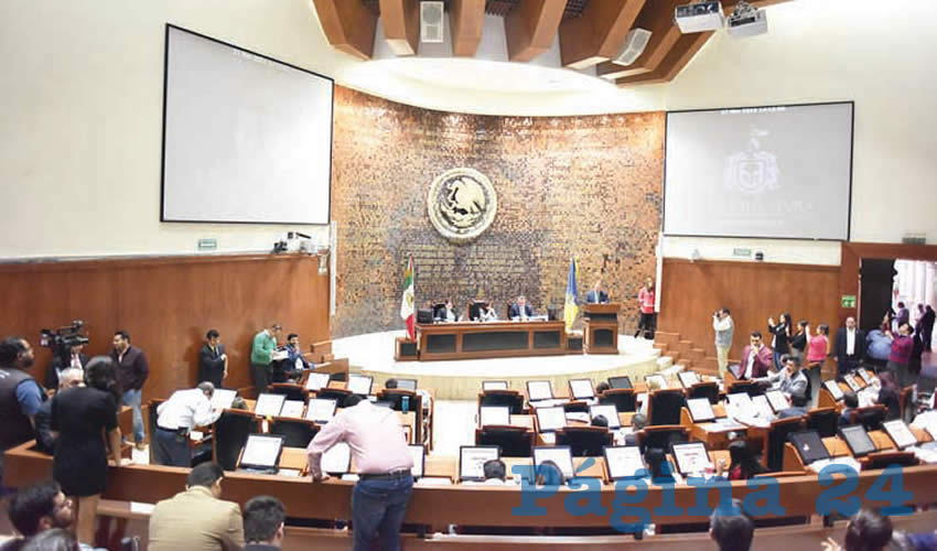 Con los cambios aprobados por diputados en la ley de salud se pretende beneficiar de una manera más integral a todas aquellas sobrevivientes de cáncer de mama o cervicouterino, explicó la diputada morenista Érika Pérez/Foto: Francisco Tapia