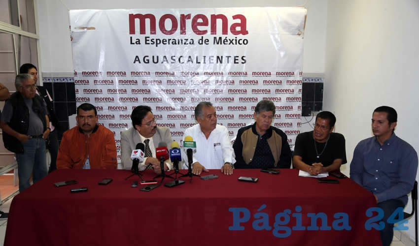 Rueda de prensa de Morena (Foto: Eddylberto Lu&eacute;vano Santill&aacute;n)