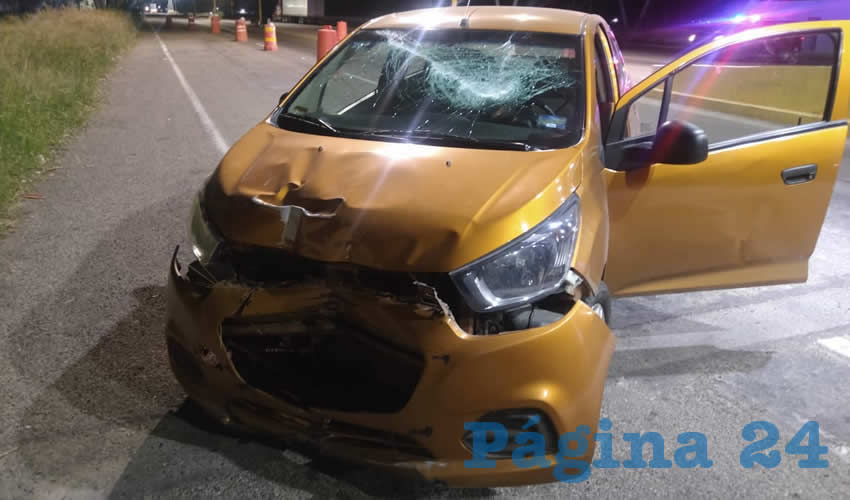 El vehículo Chevrolet Beat que manejaba el delincuente Alfredo Zúñiga