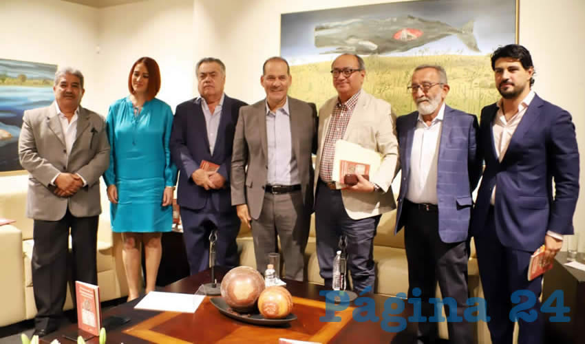 El gobernador del Estado de Aguascalientes, Mart&iacute;n Orozco Sandoval, refiri&oacute; sobre el libro, que expone una realidad que lamentablemente sigue estando presente en la pol&iacute;tica actual