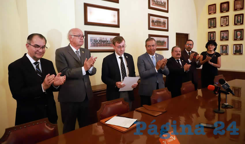 Los ajustes que se realizarán en el siguiente periodo rectoral tendrán siempre en la mira dos propósitos: pertinencia y eficiente atención ante las necesidades de la sociedad