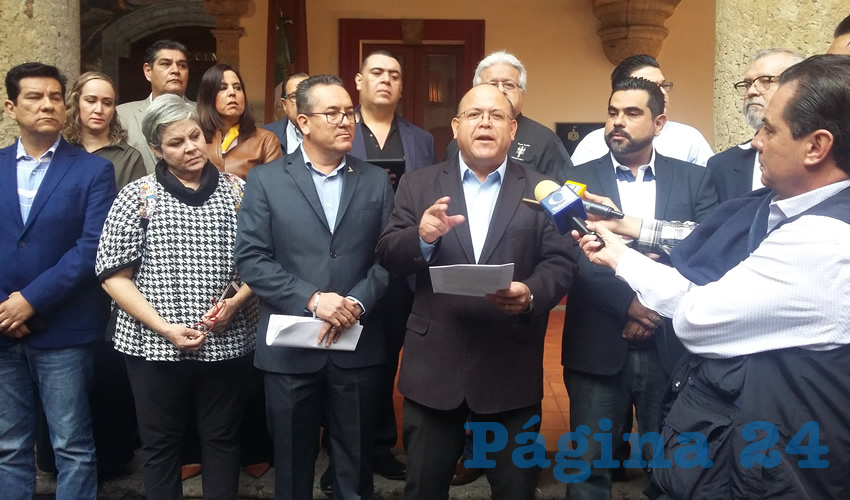 “¿Cómo es posible que el estado permita y cobije y apoye a través de programas que una persona heterosexual pueda convertirse en homosexual o transexual, y no le permita a ese mismo si al día de mañana quiere regresar a su estado original”, cuestionó Jaime Cedillo, presidente del frente en Jalisco/Foto: Francisco Tapia