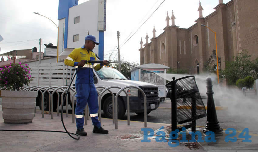12 trabajadores de aseo público (en dos turnos) estarán trabajando para mantener la limpieza del lugar