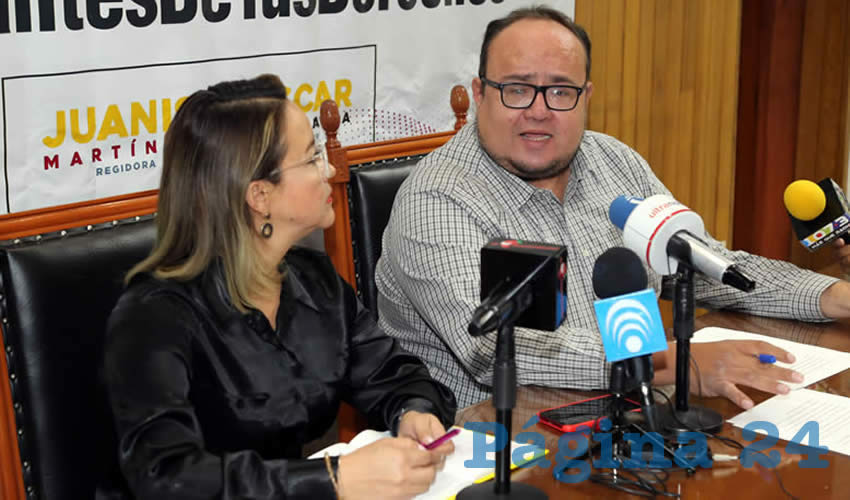Regidores San Juana Martínez y Óscar Estrada (Foto: Eddylberto Luévano Santillán)
