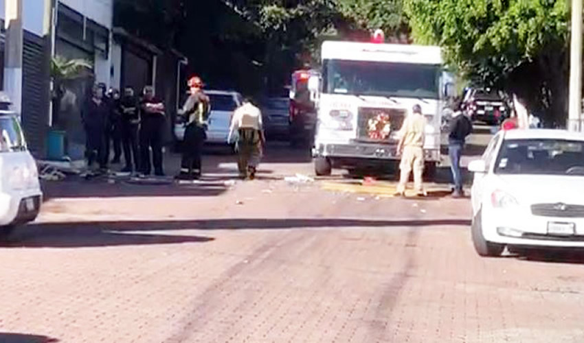 El incendió se produjo por una fuga de gas LP en la vivienda/Fotos: Especial