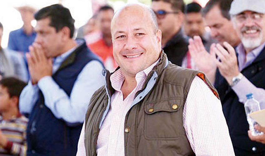 Tras preguntarle al gobernador por el asalto que sufrieron sus familiares en la noche del pasado sábado 14 de diciembre, mencionó que se va a investigar el asunto, y que, en esta época navideña, aumenta el robo a personas/Foto: Cortesía