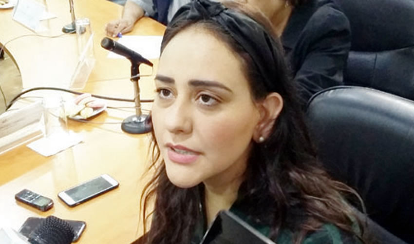 “Lo que yo pediría es que se resuelva como se tienen que resolver el de todos los tapatíos, no solamente por ser o no un funcionario público, porque al final la gente estamos cansados de la impunidad”, dijo la diputada priísta, asaltada el sábado en una fiesta privada en Guadalajara/Foto: Francisco Tapia