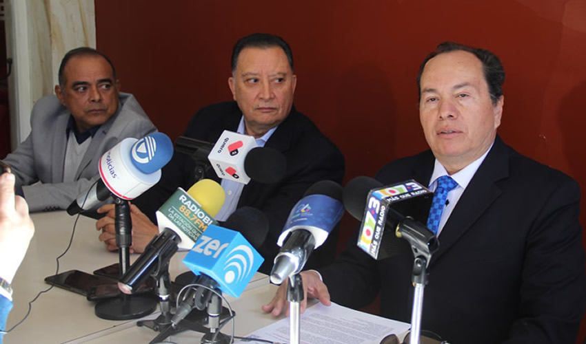 Miguel Mendoza Campos, Humberto Blancarte Alvarado y Emilio Hern&aacute;ndez (Foto: Juan Fernando Reyes Ortega)