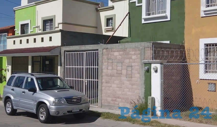 En la casa situada en calle Oacalco, un pistolero despojó de 50 mil pesos a un prestamista, y de inmediato escapó con su cómplice a bordo de una jaca de acero