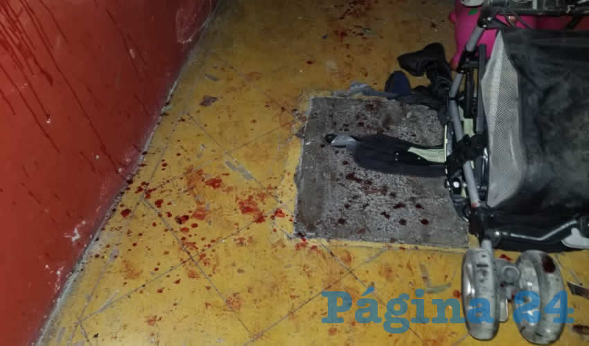 Rastros de sangre en la casa donde le explotó el cartucho a Roberto Delgado Torres, de 24 años de edad
