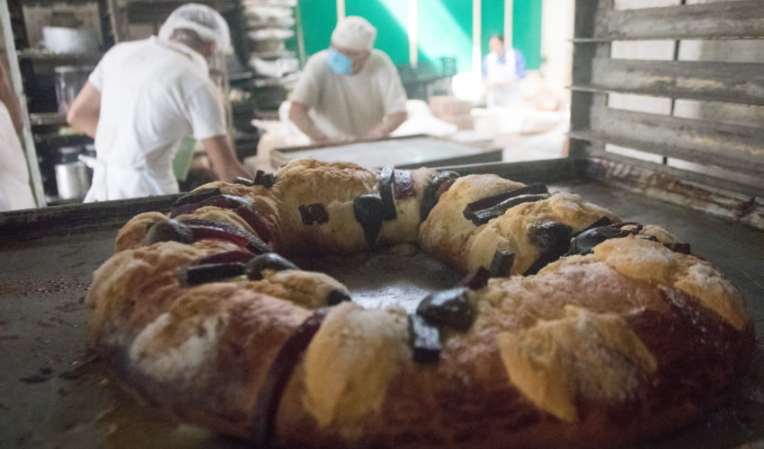 La rosca de Reyes se mantiene como tradici&oacute;n (Foto: Archivo/ Victoria Valtierra/ Cuartoscuro)