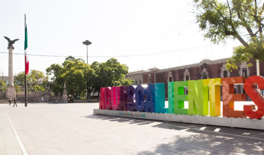 Entre 2018 y 2019 se generaron 36 mil 39 empleos, que representan el 70 por ciento del total de los empleos que se han creado en la presente administración