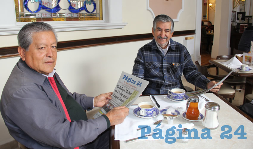 Justo Miranda Castorena y Adolfo Padilla Muñoz desayunaron en Sanborns Francia