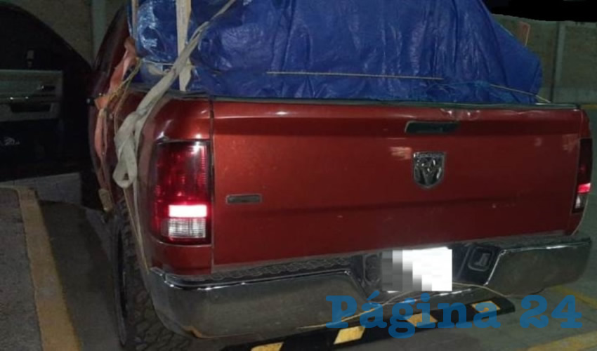 En esta camioneta Dodge Ram era transportado el botín, que pretendían llevar a Jalisco