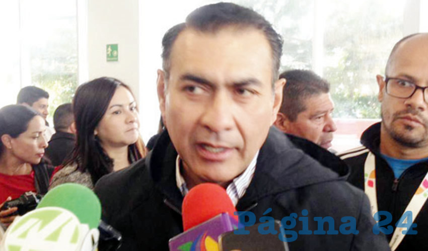 Salvador Zamora resaltó que si bien hasta el momento no hay paraderos seguros para los transportistas, esto no debe ser motivo de incumplimiento de la nueva legislación; agregó que la inconformidad del gremio es por el pago de cuotas, no por limitar el ingreso a la ZMG/Foto: Francisco Tapia