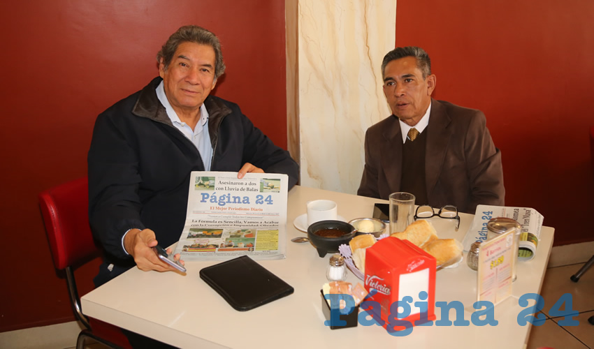 En el restaurante Mitla almorzaron Ramón Torres Armenta, abogado; y Juan Manuel Vicencio Juárez