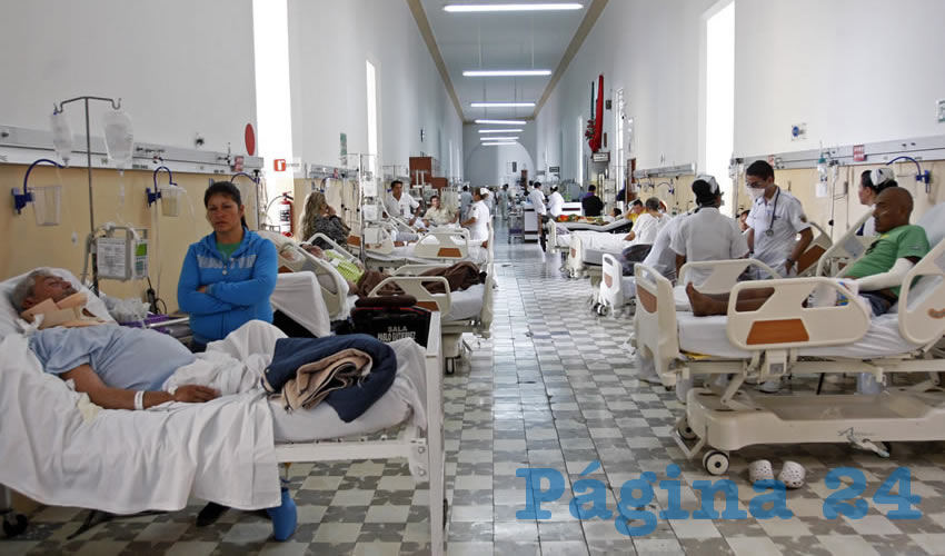 “Estamos trabajando con los Hospitales Civiles, vamos a tomar en consideración la opinión de cancerología, se trata de ir en una propuesta muy sólida, que garantice la gratuidad en la salud en Jalisco, pero a partir de un diagnóstico muy específico”, dijo el emecista Enrique Alfaro/Foto: Cuartoscuro