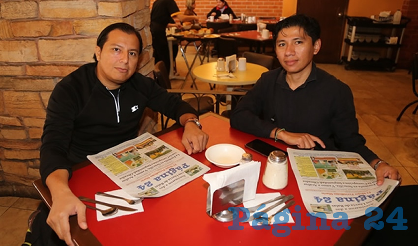 En Las Antorchas Compartieron el pan y la sal Alejandro Ramos Jim&eacute;nez y Juli&aacute;n Ruiz Mart&iacute;nez, que nos visitan de Tapachula, Chiapas 