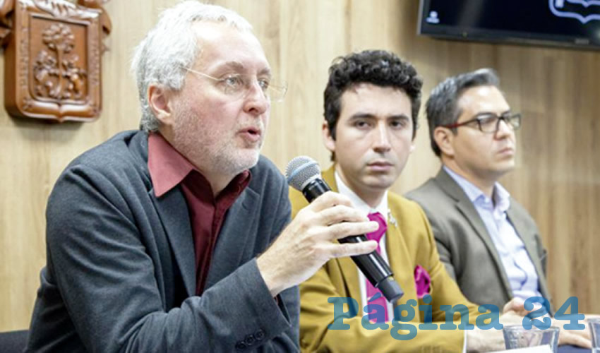 “Este tipo de señales de la política económica de López Obrador lo que van a producir es más incertidumbre para los inversionistas extranjeros respecto al T-MEC, que no se traduzca en mayor inversión y que sigamos sin crecer como el año pasado”, lamentó el doctor Arturo Díaz Santana/Foto: Cortesía