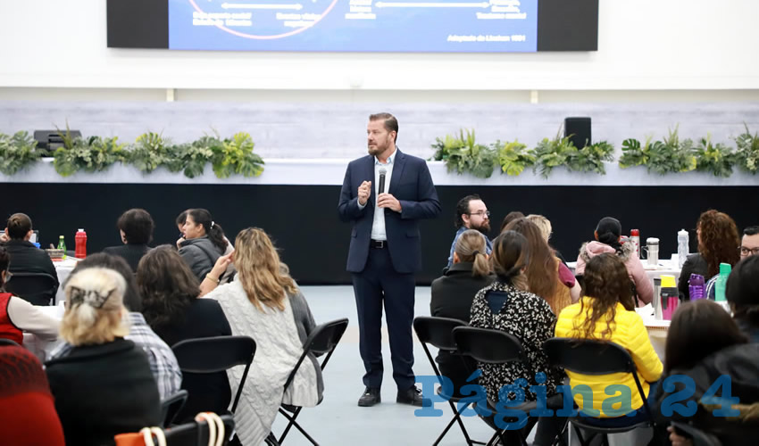 El doctor Francisco Javier Pedroza Cabrera, director de salud mental del ISSEA la confianza depositada en la institución