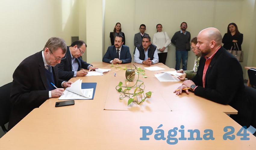 La UAA logr&oacute; establecer acuerdos con sus dos sindicatos, con quienes se consolid&oacute; un canal de comunicaci&oacute;n en pro de una educaci&oacute;n de calidad