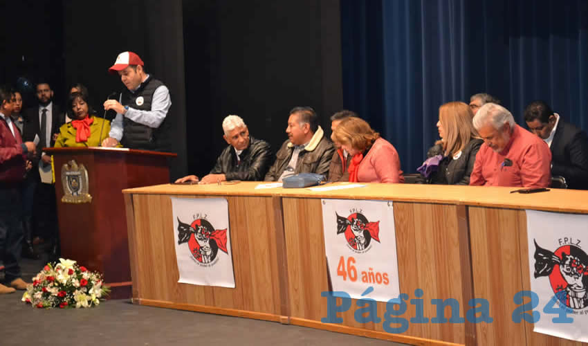 Narro Céspedes consideró que es necesario un cambio de justicia, libertad y democracia para poner de pie a la entidad con miras al triunfo electoral en 2021, evitando que la gente siga siendo víctima del atropello, el atraco, el despojo y la impunidad (Foto Merari Martínez)