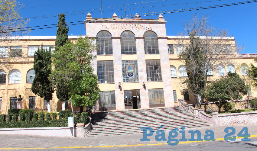 La primera piedra de esta escuela fue colocada el 17 de septiembre de 1946 por el entonces gobernador de Zacatecas, Leobardo Reynoso González (Foto Rocío Castro Alvarado)