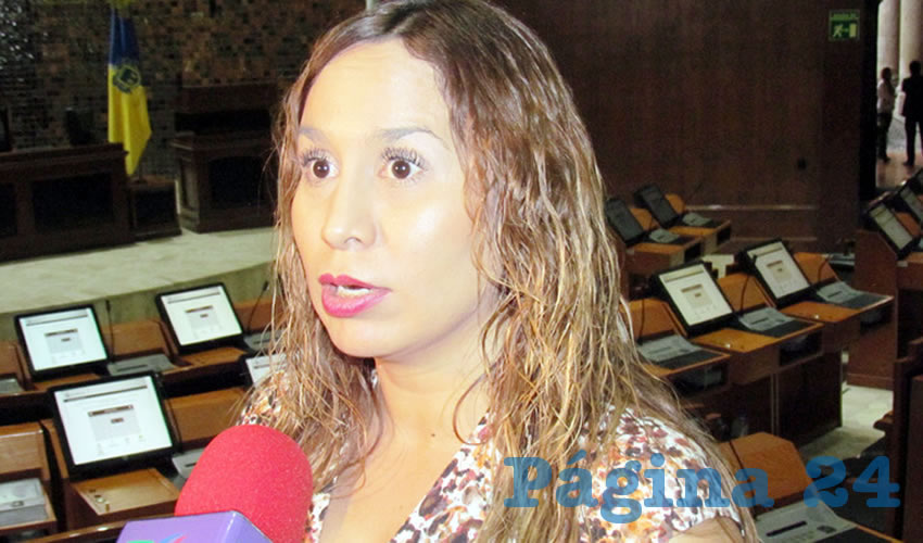 La legisladora local por Morena explicó que el tercer miércoles de febrero de cada año se conmemore a las mujeres de Jalisco que superaron el cáncer de mama/Foto: Archivo Página 24