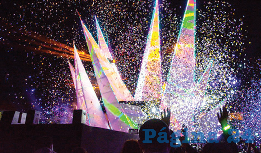 El ayuntamiento de Guadalajara desembolsó con singular alegría 10.5 millones de pesos para un frívolo festival de luces en el centro; sin embargo, hay colonias de la capital de Jalisco donde una parte del recurso gastado haría grandes cambios… Pero no/Foto: Cortesía
