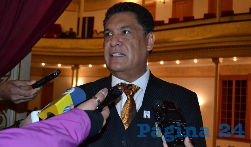 Adán Yañez Larios, presidente de la Federación Dental Ibero-Latinoamericana (Foto Merari Martínez)