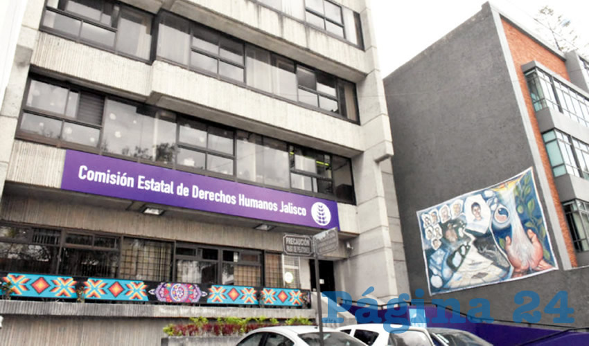 De acuerdo con la recomendación emitida por Derechos Humanos Jalisco, la mujer fue puesta a disposición de la unidad, luego de que fuera detenida junto a otras tres personas por policías tapatíos el 28 de agosto de 2019. Se suicidó con una de sus prendas y no fue descubierta sino tres horas después del hecho/Foto: Archivo Página 24