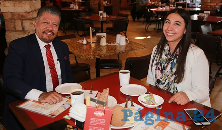 En el restaurante Mitla desayunaron Manuel Tarango García, Rafael Valdés Ortiz, empresario restaurantero; y Luis López Villanueva